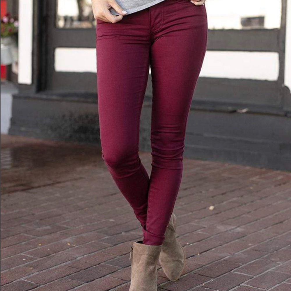 Grace & Lace Jeggings
